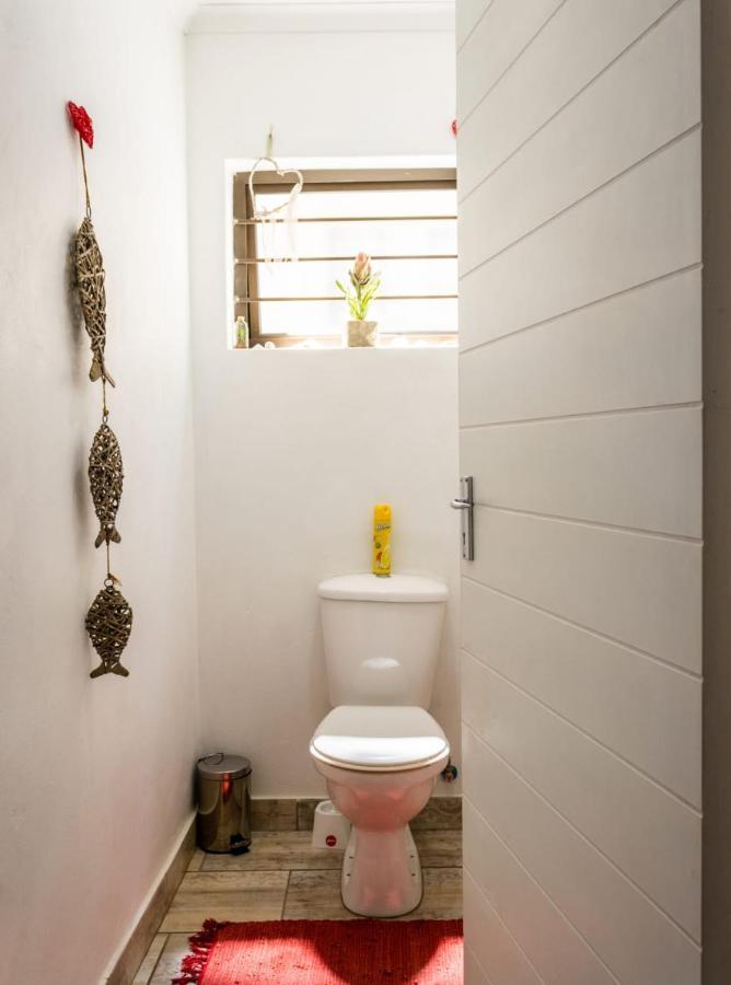 Mykhaya-Your Home Away From Home Kempton Park Eksteriør bilde
