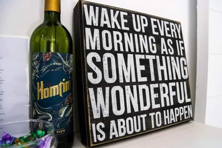 Mykhaya-Your Home Away From Home Kempton Park Eksteriør bilde