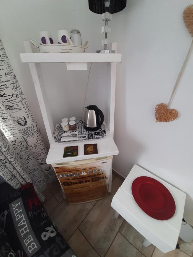 Mykhaya-Your Home Away From Home Kempton Park Eksteriør bilde